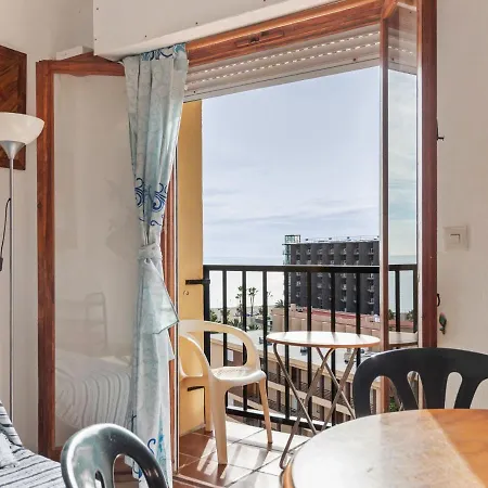 With A Garden And Balcony For Weekend Getaway * Torremolinos